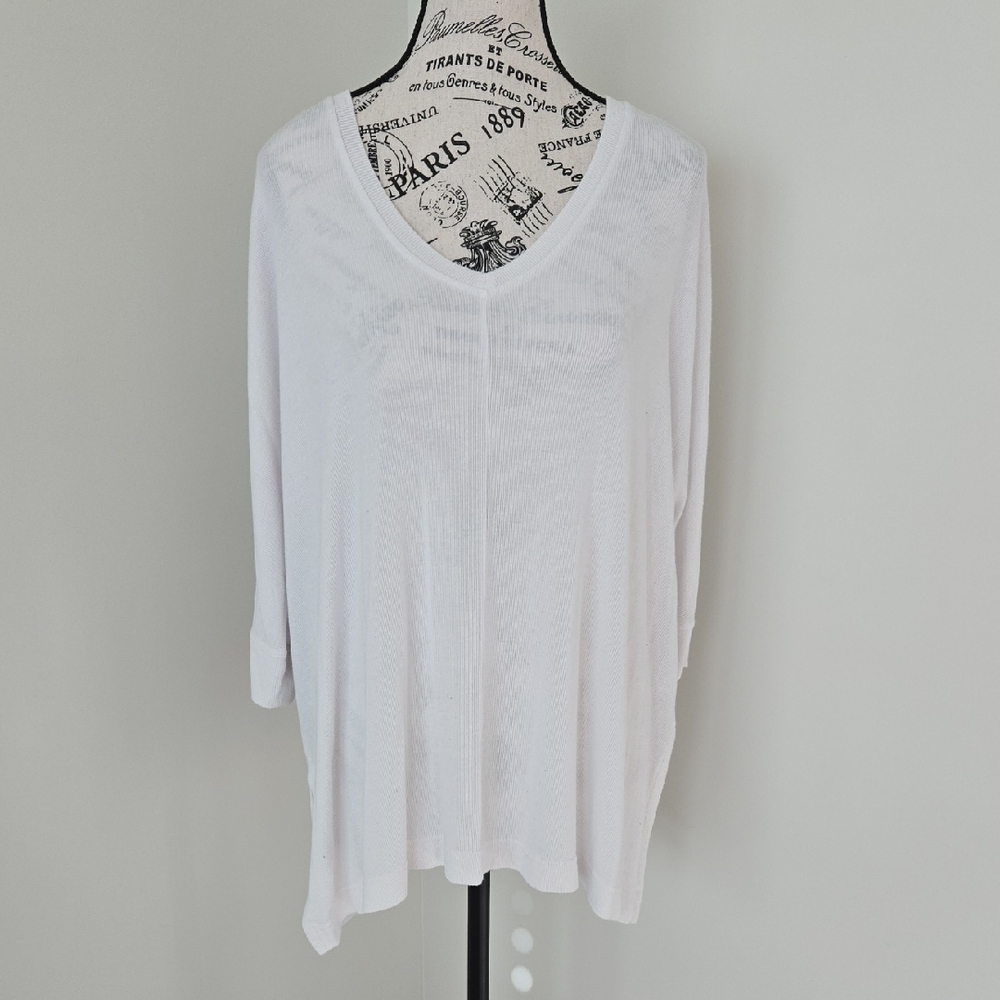 Laurie Felt White Long Sleeve V-Neck Top